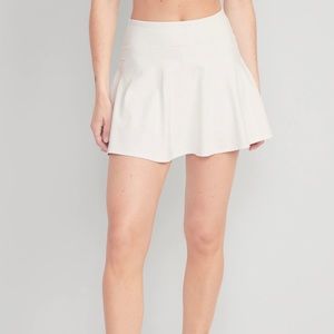 White golf/tennis skort